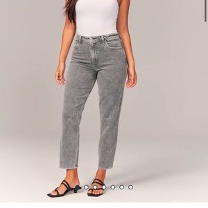 Light Gray Abercrombie&Fitch Mom Jeans